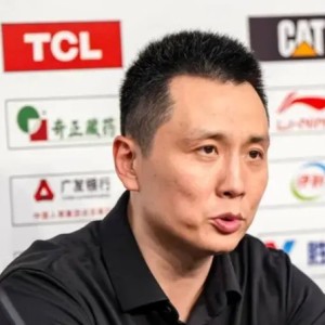 开云体育入口-上海丢G4发布会！卢伟表扬球员，拒谈判罚问题！弗格主动揽责！|古德温|广厦男篮|上海男篮|李弘权|张镇麟_新浪体育_新浪新闻