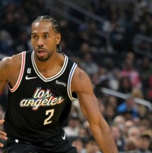 独行侠最大克星！莱昂纳德赛季第5次30+ 快艇全胜